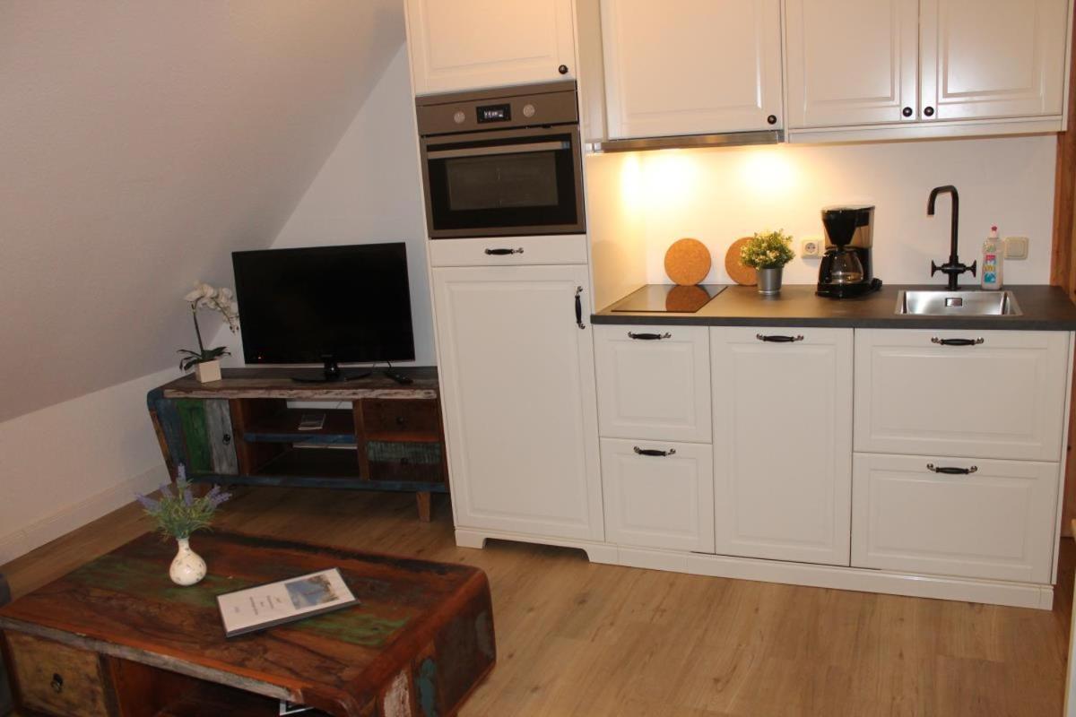 Ferienwohnung Lasse In Wieck Exterior foto